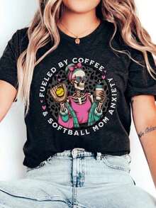 Softball Mom T-Shirt, Softball Mom T-Shirt, Funny Game Day T-Shirt, Gift For Softball Lovers, Coffee And Softball T-Shirt, Gift For Sporty Mom With Skeleton Design, Classic 100% Cotton Thick Short Sleeve T-Shirt, Graphic Print T-Shirt, Casual Short Sleeve Top For Women - 黑 - 查看 1