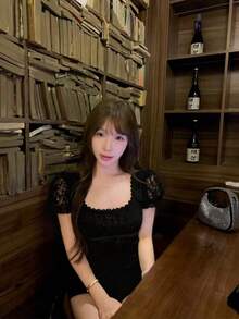 優雅時尚甜美風花瓣袖方領蕾絲拼接蝴蝶結裝飾修身短袖上衣，黑色夏季 Office Siren 風格 - 黑色 - 查看 5