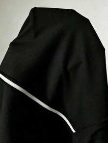 Camiseta de tirantes para mujer, se puede usar como prenda exterior.Camiseta de cuello en forma de corazón blanco, con recorte negro, adecuada para vacaciones en la playa, elegante y bonita para capas, también adecuada para otoño e invierno.Una - Negro - Ver 4