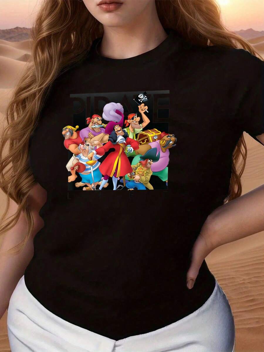 Illustration Of A Fun Group Of Pirates With Animated Expressions Celebrating An Adventure Next To A Treasure Chest, A Symbol Of Freedom And Camaraderie. Comfortable Casual Women's T-Shirt For Everyday Wear. - 黑色 - 查看 1