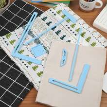 6 piezas Herramienta de encuadernación fácil para principiantes, Kit de herramientas de encuadernación, Juego de plantillas de regla de plástico Suministros de scrapbooking Incluye regla en T, inglete de esquina, espaciador de lomo, divisor, plantilla de forma para hacer cuadernos y diarios DIY - Multicolor - Ver 1
