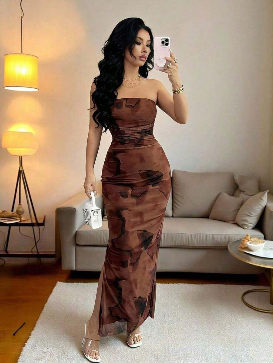 Vestido de elegante de mujer con cintura ceñida, estampado de malla teñida anudada y abertura lateral - Café - Ver 1