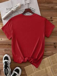 Women's Short-Sleeved T-Shirt With A "Happy Mother's Day" Floral Print, Round Neck, Machine Washable, Soft To The Touch, Breathable, And Suitable For Spring, Summer, And Fall. Warm, Personalized, Casual, Easy To Match, And Perfect For Everyday Wear. Available In Sizes S-XXL. Suitable For Mother's Day Celebrations, Family Outings, And Other Occasions. - 紅色 - 查看 3