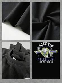 Fun Graphic Showing A Brave Space Explorer Raising His Fist With The Humorous Phrase "No Sign Of Intelligent Life Anywhere" Representing A Casual And Sarcastic Attitude. Comfortable And Modern Women's T-Shirt For Everyday Wear - 黑色 - 查看 4