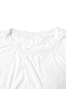 Soft And Comfortable Cotton Short-Sleeved T-Shirt With A Round Neck, Featuring A Stylish Double Hummingbird Floral Print. Suitable For Women In Various Sizes, Perfect For Spring, Summer, And Autumn, With A Casual And Sporty Style. KGMP - 白色 - 查看 4