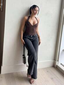 Camiseta de tirantes de cuello halter de unicolor y estilo minimalista, para uso diario de mujer - Café integral - Ver 1