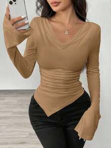 Women's Winter Sweater With A Plunging Neckline, Can Be Worn With An Asymmetrical Collar, Asymmetrical Hem, Knitted Top. - 卡其色 - 查看 6