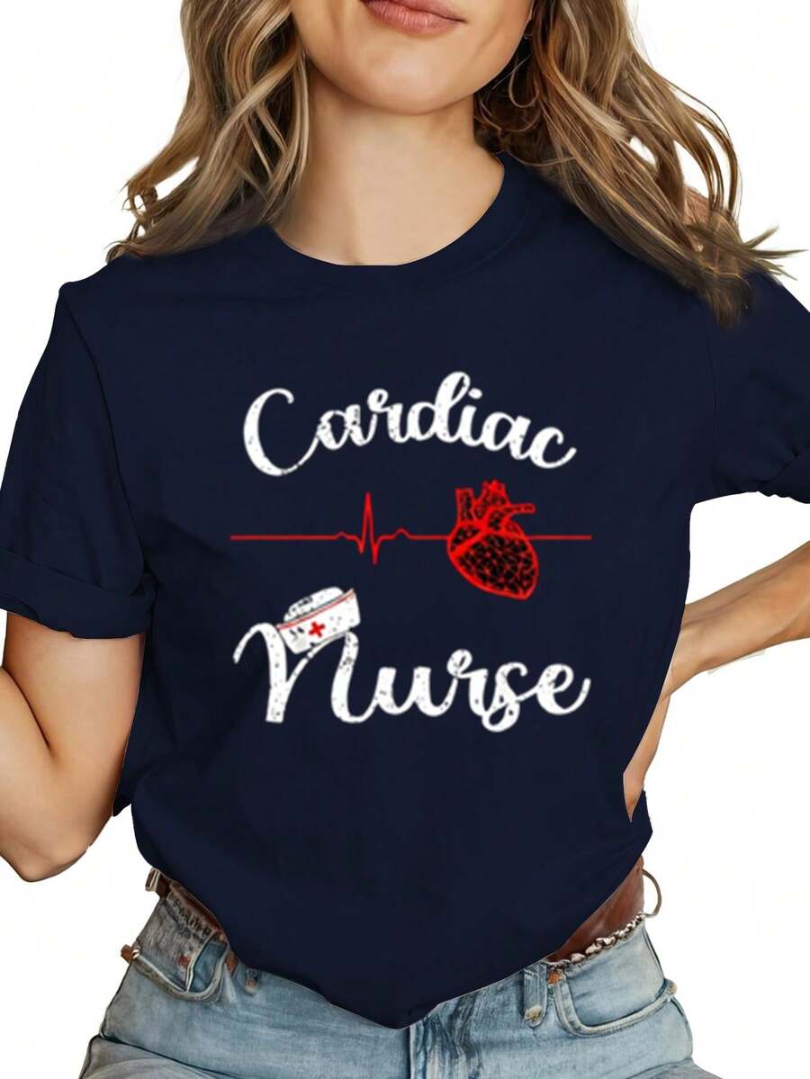 Comfortable And Stylish Women's T-Shirt Featuring A 'Nurse Heart, Heart Attack, Heartbeat, ECG, Text, And Heart Pattern' Design. Modern, Ideal For A Gift, Fashionable, Retro, Breathable, And Casual. Crew Neck, Regular Fit. Machine Washable. This Printed T-Shirt Is Suitable For All Occasions. SFON - 海軍 - 查看 1
