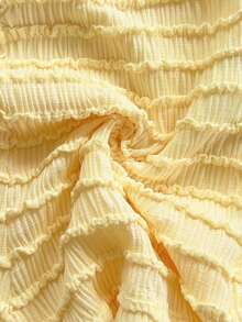 a Conjunto de 2 piezas de top de punto texturizado con escote en V y tirantes finos de color amarillo claro, y shorts, estilo romántico y campestre, bohemio, floral romántico, para vacaciones - Amarillo - Ver 7