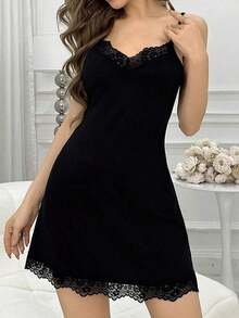 Camisón de pijama con tirantes y adorno de encaje para mujeres - Negro - Ver 4