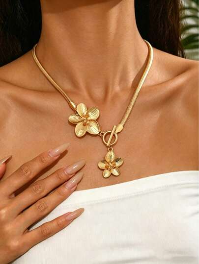 1pc Elegant Versatile Gold Thick Snake Chain Necklace, Fashion Floral Decor Alloy Choker Necklace, Luxury Design For Women, Suitable For Daily Wear, Party, Holiday, Music Festival