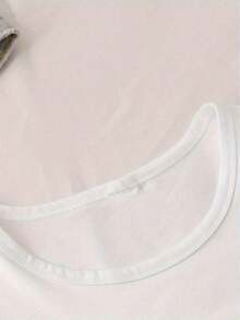 Women's Casual Short-Sleeved T-Shirt With Magnetic Tape Print And Round Neck - 白色的 - 查看 6