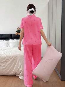 Conjunto de pijama para mujer con estampado de lazo a rayas en rosa, de manga corta y cuello solapa - Rosa Fucsia - Ver 3