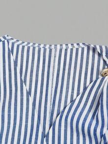 Nueva llegada Blusa de verano minimalista y elegante para mujer con diseño de hebilla de metal, cuello en V sin mangas y cintura ceñida a rayas de algodón cómodo - Azul y blanco - Ver 7