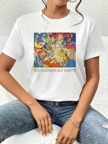 Fiesta alegre con personajes fantásticos celebrando una divertida merienda que transmite energía positiva y espíritu festivo camiseta de mujer  de tacto suave ideal para uso diario - Blanco - Ver 1