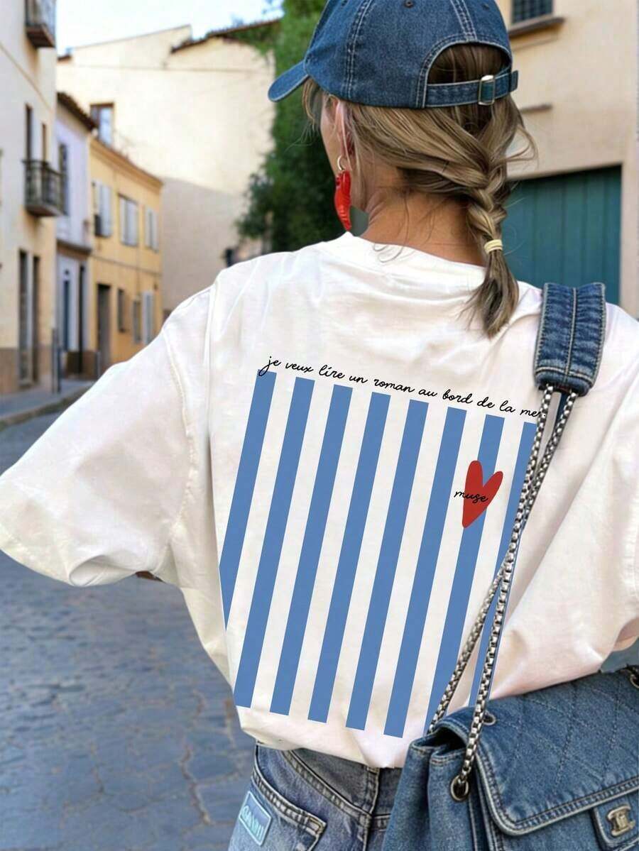 Camiseta de manga corta y cuello redondo con estampado de rayas azules, una blusa blanca versátil y elegante para mujer. - Blanco - Ver 1