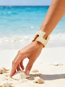 Handgefertigtes funkelndes goldfarbenes Armband mit Natursteinen, personalisierter übertriebener glänzender handgefertigter Metallarmreif, einzigartiges Einzelstück, Modeschmuck für Party, Alltag, Urlaub, Geschenk - Goldgelb - Übersicht 2