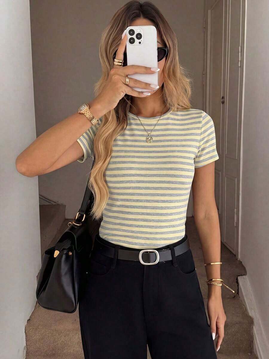 Camiseta de mujer de cuello redondo, ajustada, con textura acanalada, casual, elegante, cómoda para vacaciones y uso diario - Multicolor 4 - Ver 1