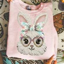 Unique Item, Easter Bunny | Easter Clipart With Feminine Leopard Design | Easter Sublimation For T-Shirts, Vibrant Colors, Multiple Color Options, Casual Summer T-Shirt For Women, Vacation Style, Book-Themed T-Shirt, Fun Prints, Music Festival, Easter, Teacher's Day. - 多色 2 - 查看 1