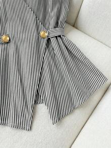 Camiseta sin tirantes casual de mujer con decoración de botones a rayas - Negro - Ver 5
