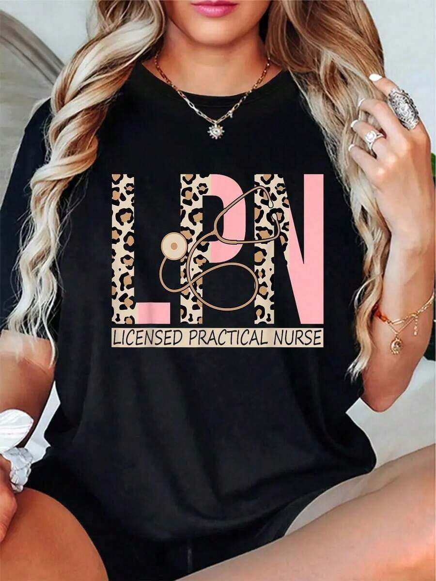 LPN 180g Printed Short Sleeve Crew Neck T-Shirt - Leopard Nurse LPN Licensed Practical Nurse T-Shirt - Unisex Urban Vintage Style, Loose Fit Short Sleeve Crew Neck Cotton T-Shirt. - 黑色 - 查看 1