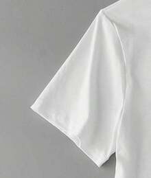 A Versatile Black And White T-Shirt For All Seasons, Featuring A Variety Of Animal, Floral, And Letter Prints. A Casual Garment Ideal For Everyday Wear And Various Occasions. Made From 100% Pure 200g Cotton, It's Comfortable And Soft To The Touch, With Short Sleeves And A Unisex Style. - 白色 - 查看 3