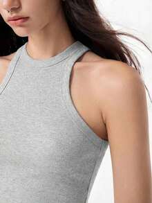 Camiseta sin espalda acanalada con bajo curvo de color azul marino, camiseta sin espalda de uso diario casual, camiseta ajustada de mujer de color azul marino - Gris Claro - Ver 6