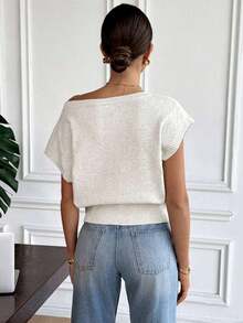 Suéter casual de manga corta con cuello asimétrico y aplicaciones florales para mujer - Albaricoque - Ver 2