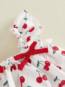 Conjunto de verano para bebé niña pequeña: top sin mangas con cuello cuadrado y volantes, estampado a cuadros/fresas/cerezas, y shorts con lazo 2 piezas. - Rojo - Ver 5