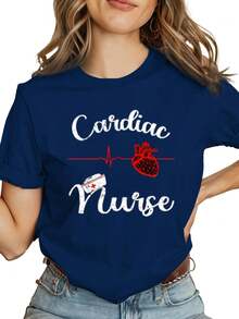 Comfortable And Stylish Women's T-Shirt Featuring A 'Nurse Heart, Heart Attack, Heartbeat, ECG, Text, And Heart Pattern' Design. Modern, Ideal For A Gift, Fashionable, Retro, Breathable, And Casual. Crew Neck, Regular Fit. Machine Washable. This Printed T-Shirt Is Suitable For All Occasions. SFON - 藍色 - 查看 5