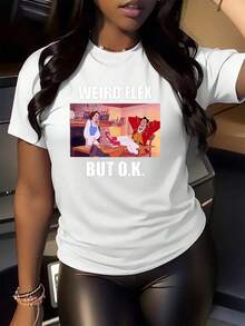 Humorous Illustration Depicting A Funny Scene With A Relaxed Character And The Ironic Phrase "WEIRD FLEX BUT O.K." Conveying A Sarcastic And Modern Attitude. Comfortable Casual Women's T-Shirts Ideal For Everyday Wear. - 白色 - 查看 2
