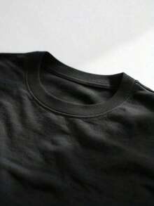 Women's Casual T-Shirts, Book Stack Design T-Shirt "I Teach Strength, Courage, Equality, Love, History" For Teachers And Educators, Women's T-Shirt, Y2K Style, Summer Fashion T-Shirts, Casual Streetwear Sets And Tops. - 黑色 - 查看 3