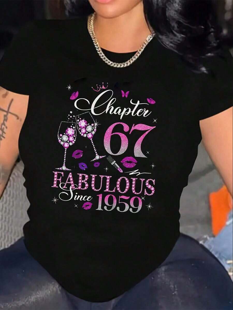 Queen's 67th Birthday T-Shirt For Women, Ideal As A Gift To Celebrate A 67th Birthday, With A Vintage 1959 Print That Includes The Words "Chapter 67" And "Established In 1959". It Is A Casual Crew Neck, Short-Sleeved T-Shirt, Suitable For Parties, Machine Washable And Suitable For All Seasons. - 黑色 - 查看 1