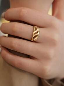 Minimalist Hollow Stainless Steel Ring, Personalized Versatile Elegant Style For Daily Commute And Casual Wear - Golden 6 - View 4