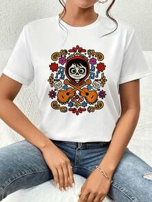 Colorful Illustration Celebrating The Day Of The Dead With Smiling Skulls, Guitars, Flowers, And Musical Notes Symbolizing Joy And Eternal Remembrance. Comfortable Casual Women's T-Shirt - 白色 - 查看 1