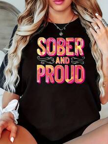 Ropa de talla grande para mujer, camiseta "Sober" de talla grande para mujer - camiseta negra con letras rosas y amarillas - top elástico de cuello redondo, adecuado para reuniones y uso casual - ropa de talla grande lavable a máquina - celebración de la sobriedad con estilo, camiseta para mujer, atuendo para reuniones de sobrios, diseño de estampado audaz, tela cómoda, prenda de moda primavera/verano, material duradero, apoya las  de igualdad de género. - Negro - Ver 1