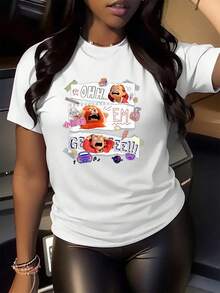 Fun Illustration With Expressions Of Surprise And Tenderness Of A Girl And A Red Panda Showing Joyful Emotions. Comfortable Casual Women's T-Shirt For Everyday Wear. - 白色 - 查看 2