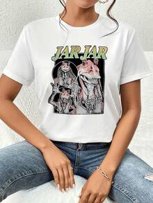 La imagen muestra un personaje alienígena cómico con una gran sonrisa y ojos saltones que transmite humor y energía desenfadada perfecta para quienes disfrutan de un toque divertido en su ropa camiseta de mujer  cómoda y casual para uso diario - Blanco - Ver 6