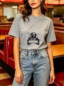 180G Football Fan T-Shirt For Everyday Wear - Perfect For Family Game Days, Corporate Team Building Activities, And Holiday Gifts, Ultra-Soft T-Shirt With Modern Design For Men And Women W08E - 灰色 - 查看 1