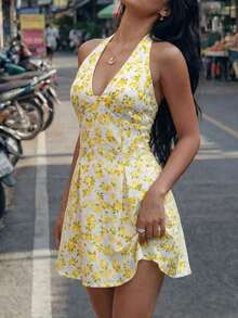 Vestido mini halter con cintura ajustada y estampado de mariposas - Amarillo - Ver 7