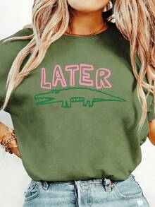 Women's Funny T-Shirt With Crocodile Print And The Phrase "Later" - Sarcastic Graphic Tee In White And Pink - Lightweight T-Shirt For Everyday Wear - Machine Washable Casual Top, All-Season Clothing, Funny Design T-Shirt, Comfortable Fit T-Shirt - Breathable Crew Neck Print T-Shirt For All Seasons - 綠色 - 查看 1