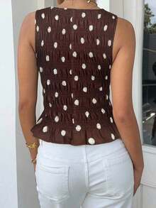 Blusa de lunares elegante y lujosa, blusa de verano azul elegante con fruncidos para mujeres, conjunto sexy con volantes y dobladillo fruncido, top corto sin mangas para vacaciones y playa, camisa de lunares con textura de moda - Marrón - Ver 2