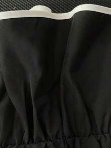 Blusa de mujer elegante de manga corta con estampado, top casual y versátil - Negro - Ver 3