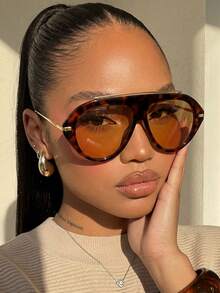 1pc Vintage Personalized Fashion Large Frame, Women's Full Frame Toad Glasses, Multi-Functional Eyewear Suitable For Travel, Vacation, Street Photography, Daily Wear, Beach Accessory - Brown - View 2