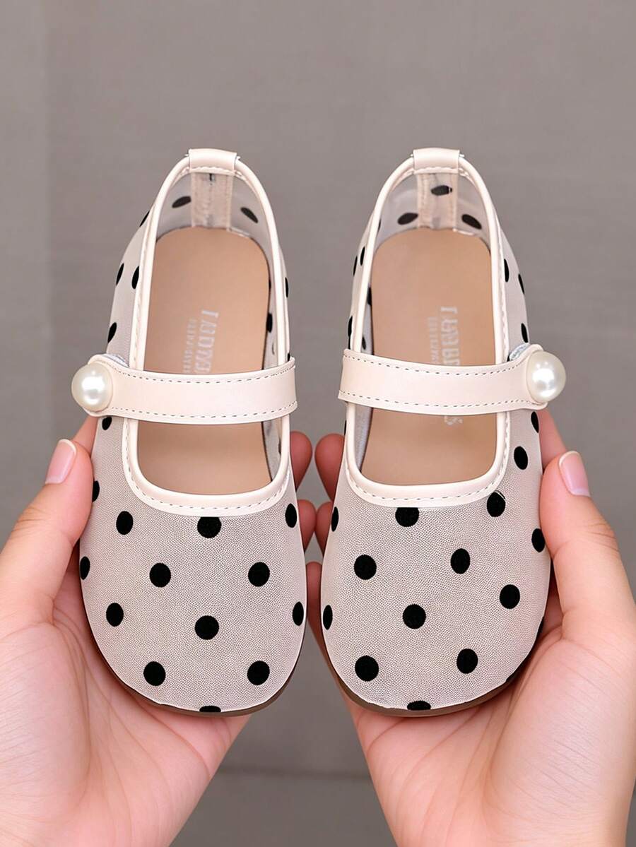 1 Pair New Girls' Black & White Polka Dot Mesh Mary Jane Shoes, Cream White Minimalist Vacation Style, Round Toe, Breathable, Durable, Non-Slip Rubber Sole, Flat Shoes, Pearl Strap Hook & Loop Closure, Suitable For 2-12 Years Old Girls, School, Daily, Outdoor, Party, Vacation Wear, Spring, Summer, All Seasons
