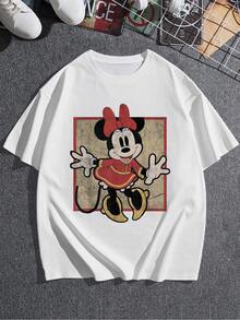Figura animada vintage con lazo rojo que transmite alegría y energía positiva, ideal para quienes aman los recuerdos nostálgicos camiseta de mujer  casual cómoda y perfecta para uso diario - Blanco - Ver 3