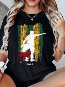 Figure Of A Footballer In Motion Against A Background With The Vibrant Colors Of Togo, Symbolizing Energy, Passion, And National Pride. Women's Casual, Modern, Comfortable T-Shirt For Summer - 黑色 - 查看 8
