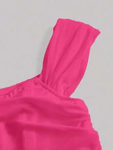 Top crop de hombros descubiertos fruncido bajo asimétrico - Rosa Fucsia - Ver 4
