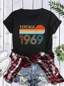 Comfortable Lightweight Printed T-Shirts For Women, 100% Cotton, Vintage 1969 Style, Thick Cotton T-Shirt For Women For Christmas (1 Piece), 100% Cotton, Best-Selling Choice. Loose Versatile Short Sleeve T-Shirt For Women - 黑色 - 查看 1