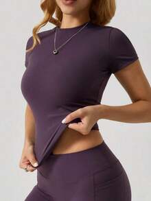 1 pieza Camiseta deportiva de manga corta de ajuste ceñido y minimalista para mujer, ideal para el verano - Morado - Ver 1